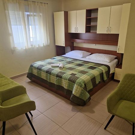 Villa Grgo Apartments Tučepi Exterior foto