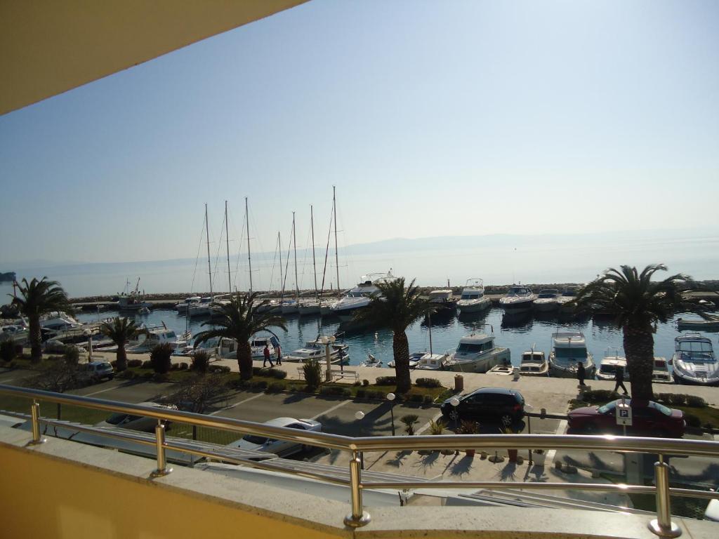 Villa Grgo Apartments Tučepi Quarto foto